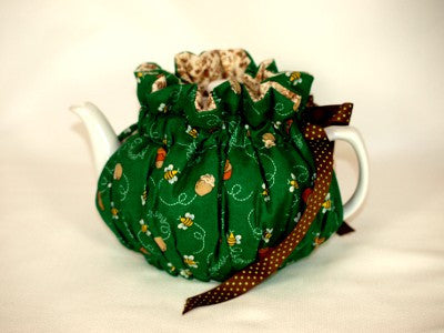Grammie's Tea Cozies - Honey Bee